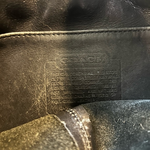 Vintage Coach black crossbody purse - Picture 3 of 3